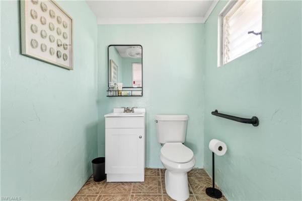 Pine Island Fill, 4673 NW Pine Island Rd, Matlacha, Florida 33993, image 3