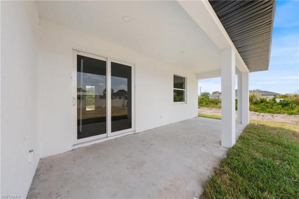 Lehigh Acres Residential, 3200 SW 37th St, Lehigh Acres, Florida 33976, image 1