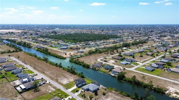 Cape Coral, 1911 26th St, Cape Coral, Florida 33993, image 1