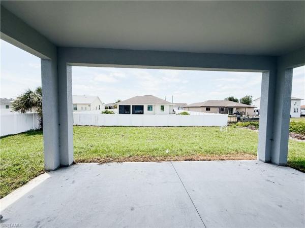 Lehigh Acres Residential, 3209 SW 36th St, Lehigh Acres, Florida 33976, image 1