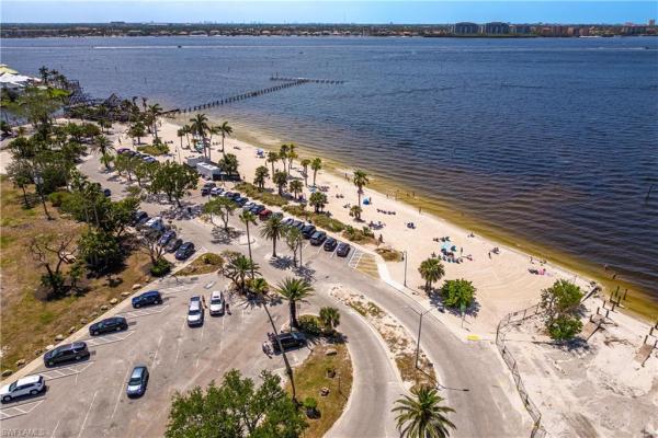 Cape Coral Residential, 5243 Willow Ct, Cape Coral, Florida 33904, image 2