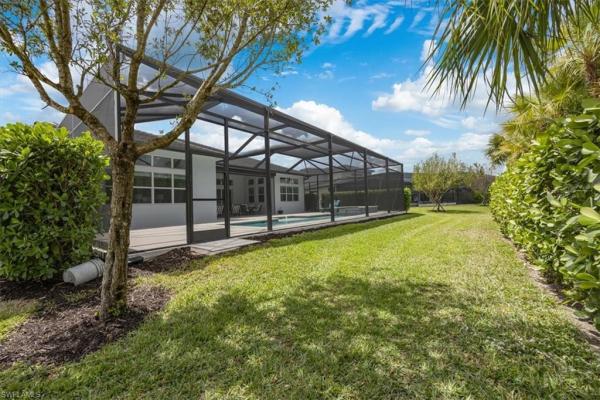 Azure At Hacienda Lakes, 8939 Redonda Dr, Naples, Florida 34114, image 2