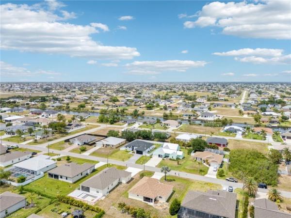 Cape Coral Residential, 2716 2nd Ln, Cape Coral, Florida 33991, image 2