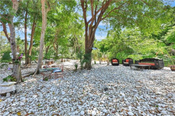 North Naples Estates, 1904 Bethany Pl, Naples, Florida 34109, image 1