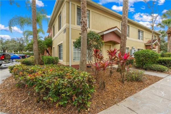 Townhomes At Stoneybrook, 12020 Rock Brook Run #1809, Fort Myers, Florida 33913, image 1