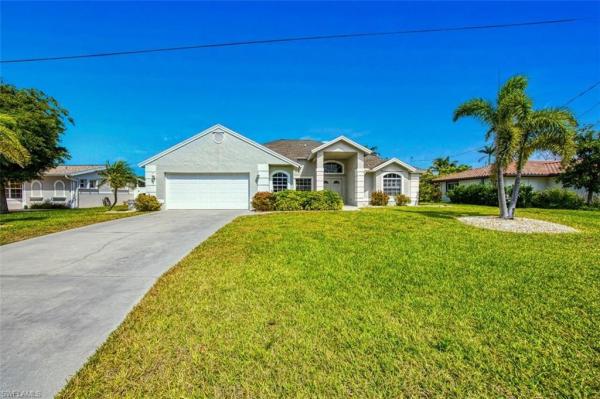 Tahitian Shores, 15474 Copra Ln, Fort Myers, Florida 33908, image 1