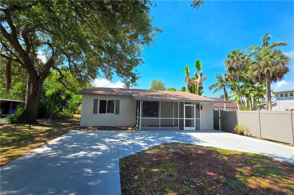 Grove Heights, 1722 Linhart Ave, Fort Myers, Florida 33901, image 1
