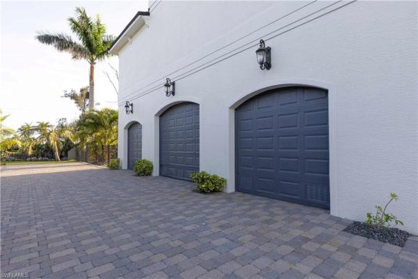 Cottage Point, 16770 Jacaranda Dr, Fort Myers, Florida 33908, image 1