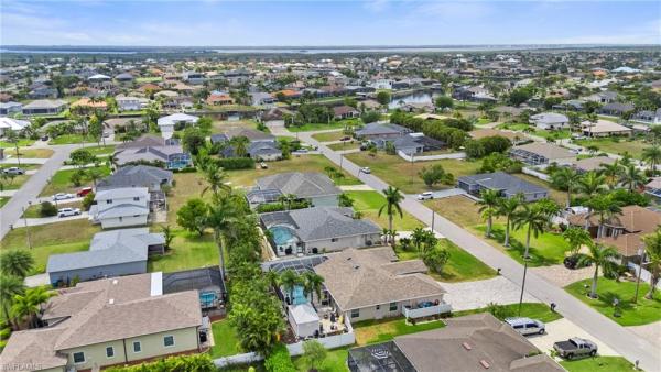 Cape Coral Residential, 2524 31st St, Cape Coral, Florida 33914, image 2