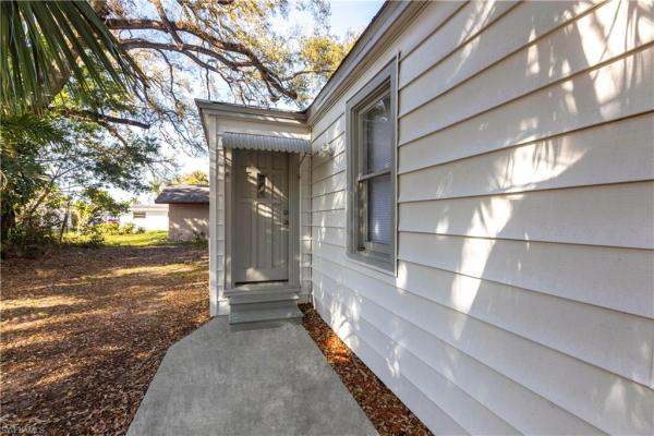 2217 Dora St, Fort Myers, Florida 33901, image 1