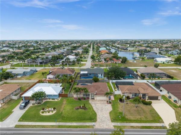 Cape Coral Residential, 4344 Agualinda Blvd, Cape Coral, Florida 33914, image 3