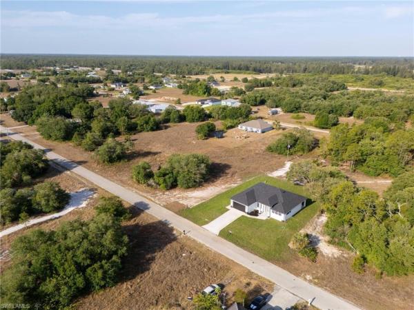 Lehigh Acres, 1721 Roosevelt Ave, Lehigh Acres, Florida 33972, image 1