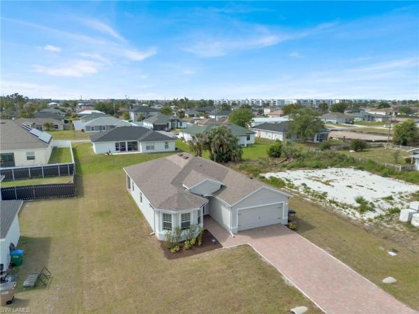 Cape Coral Residential, 226 4th Ter, Cape Coral, Florida 33993, image 2