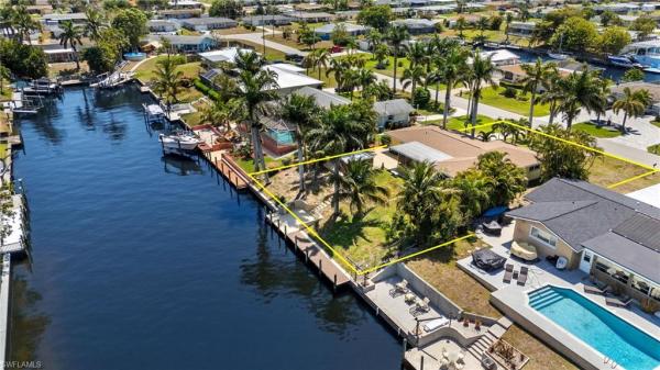 Cape Coral Residential, 2827 18th Ave, Cape Coral, Florida 33904, image 1