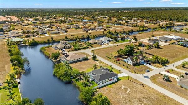 Cape Coral Residential, 2042 26th St, Cape Coral, Florida 33909, image 3