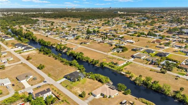 Cape Coral, 2042 26th St, Cape Coral, Florida 33909, image 1