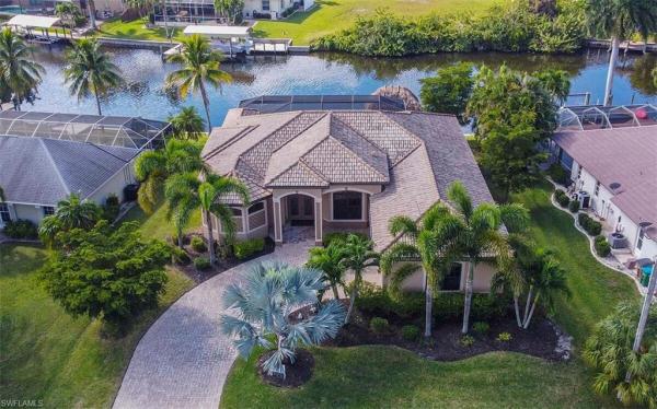Cape Coral Residential, 2526 32nd Ln, Cape Coral, Florida 33914, image 2