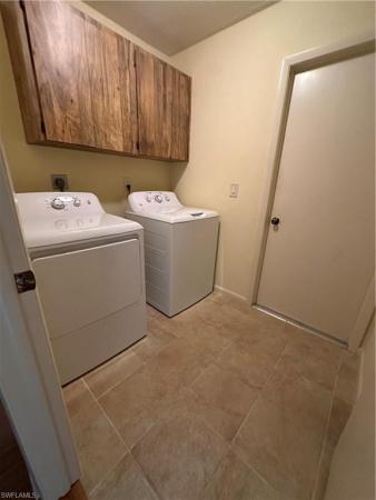 South Pointe South, 9708 Foxglove Cir, Fort Myers, Florida 33919, image 1