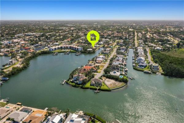 230 5th St, Naples, Florida 34134, image 2