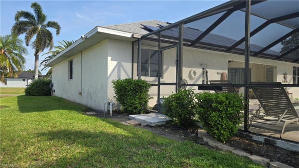 Cape Coral, 1115 5th Ter, Cape Coral, Florida 33991, image 3