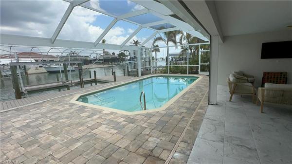 Fairview Isles, 41 Fairview Blvd, Fort Myers Beach, Florida 33931, image 3