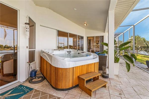 Cape Coral, 213 6th St, Cape Coral, Florida 33990, image 1