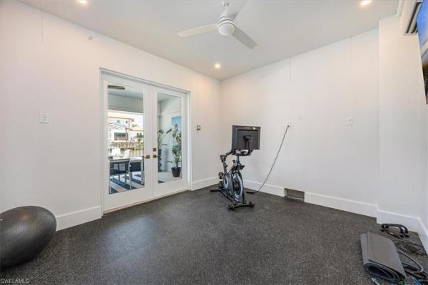 Conners At Vanderbilt Beach, 241 Egret Ave, Naples, Florida 34108, image 3