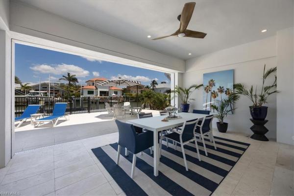 Conners At Vanderbilt Beach, 241 Egret Ave, Naples, Florida 34108, image 1