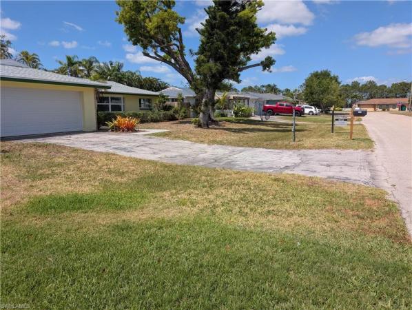 Cypress Lake Country Club Estates, 1630 Fountainhead Rd, Fort Myers, Florida 33919, image 1