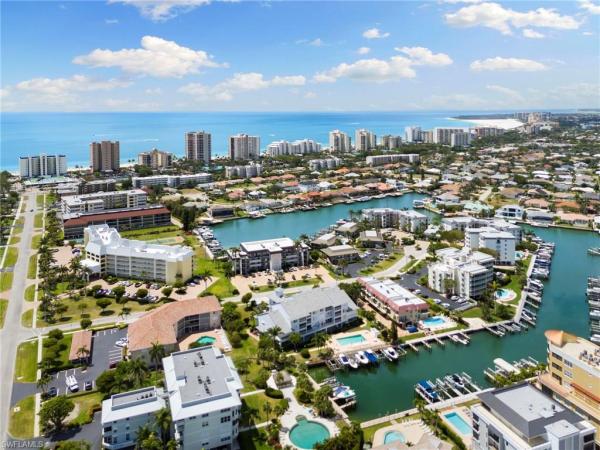 919 Huron Ct #B402, Naples, Florida 34145, image 1