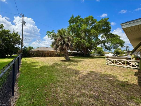 Cape Coral Residential, 1526 42nd St, Cape Coral, Florida 33904, image 3