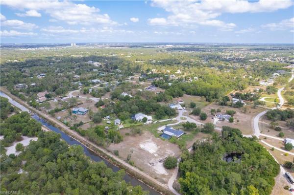 Briarcliff Downs, 15971 Triple Crown Ct, Fort Myers, Florida 33912, image 1