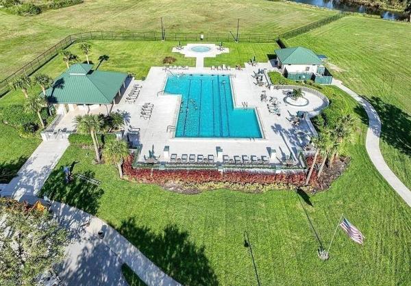 Royal Greens, 11520 Villa Grand #1012, Fort Myers, Florida 33913, image 2