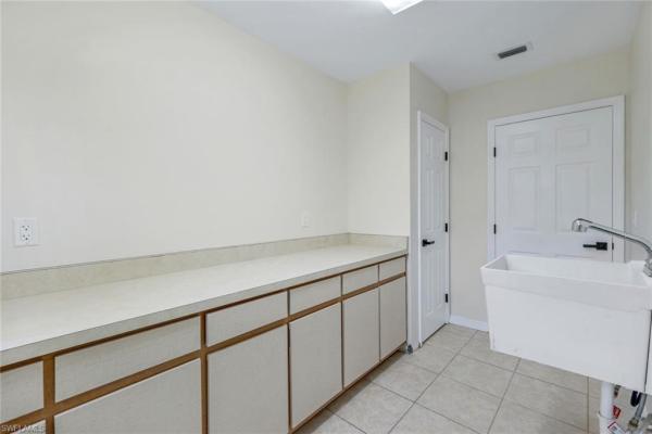 Cape Coral Residential, 1432 33rd Ter, Cape Coral, Florida 33904, image 2