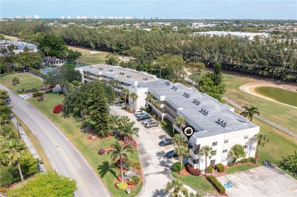 Forest Lakes Golf & Tennis Club, 501 Forest Lakes Blvd #111, Naples, Florida 34105, image 2