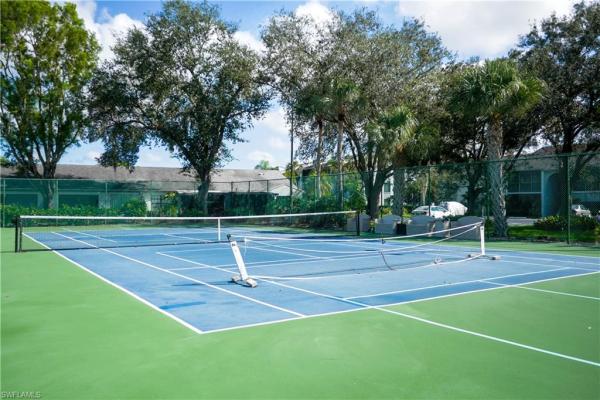 Pine Ridge Of Fort Myers Village, 9525 Windsor Club Cir, Fort Myers, Florida 33905, image 2