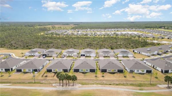 Magnolia Landing, 20132 Camino Torcido Loop, North Fort Myers, Florida 33917, image 3