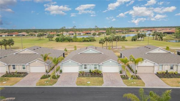 Magnolia Landing, 20132 Camino Torcido Loop, North Fort Myers, Florida 33917, image 2
