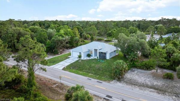 Lehigh Acres, 1615 N Richmond Ave, Lehigh Acres, Florida 33972, image 1