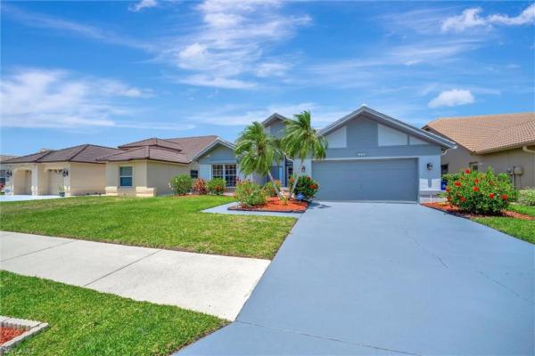 Cross Creek Estates, 8216 Breton Cir, Fort Myers, Florida 33912, image 1