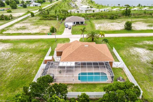 Cape Coral Residential, 4312 36th Ave, Cape Coral, Florida 33993, image 2