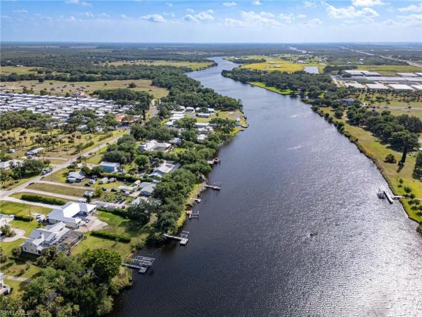 21900 Pearl St, Alva, Florida 33920, image 1