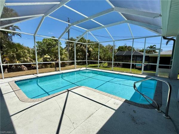 Cape Coral Residential, 1529 49th Ter, Cape Coral, Florida 33914, image 2