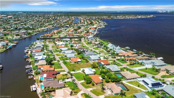 Cape Coral Residential, 3324 22nd Pl, Cape Coral, Florida 33904, image 1