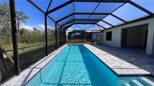 Greyhawk At Golf Club Of The Everglades, 9547 Curlew Dr, Naples, Florida 34120, image 1