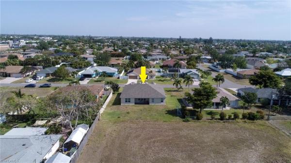 Cape Coral, 152 27th Ter, Cape Coral, Florida 33904, image 1