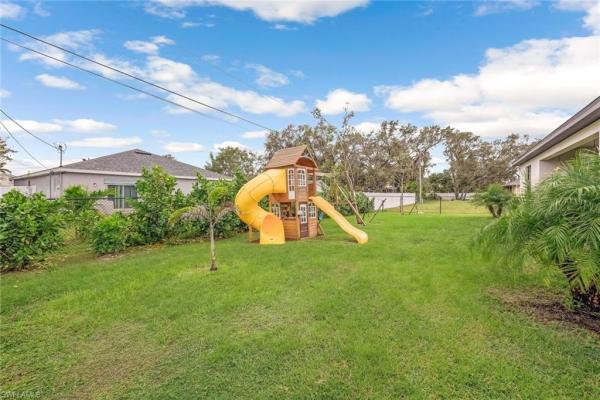 Cape Coral Residential, 909 7th Ave, Cape Coral, Florida 33991, image 3