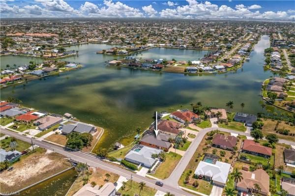 Cape Coral Residential, 841 3rd Ter, Cape Coral, Florida 33990, image 2