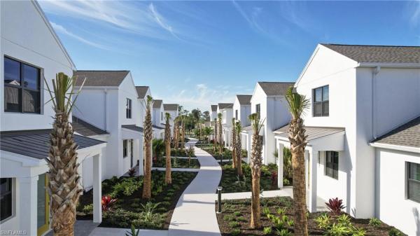 Bonita Springs Residential, 26693 Longboard Dr, Bonita Springs, Florida 34135, image 1