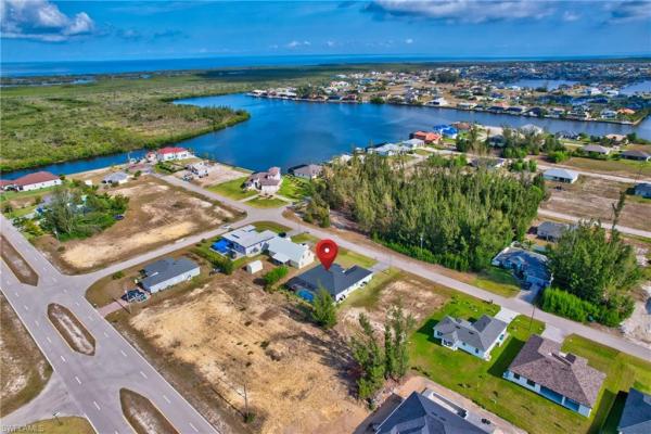 Cape Coral, 4234 24th Ter, Cape Coral, Florida 33993, image 1
